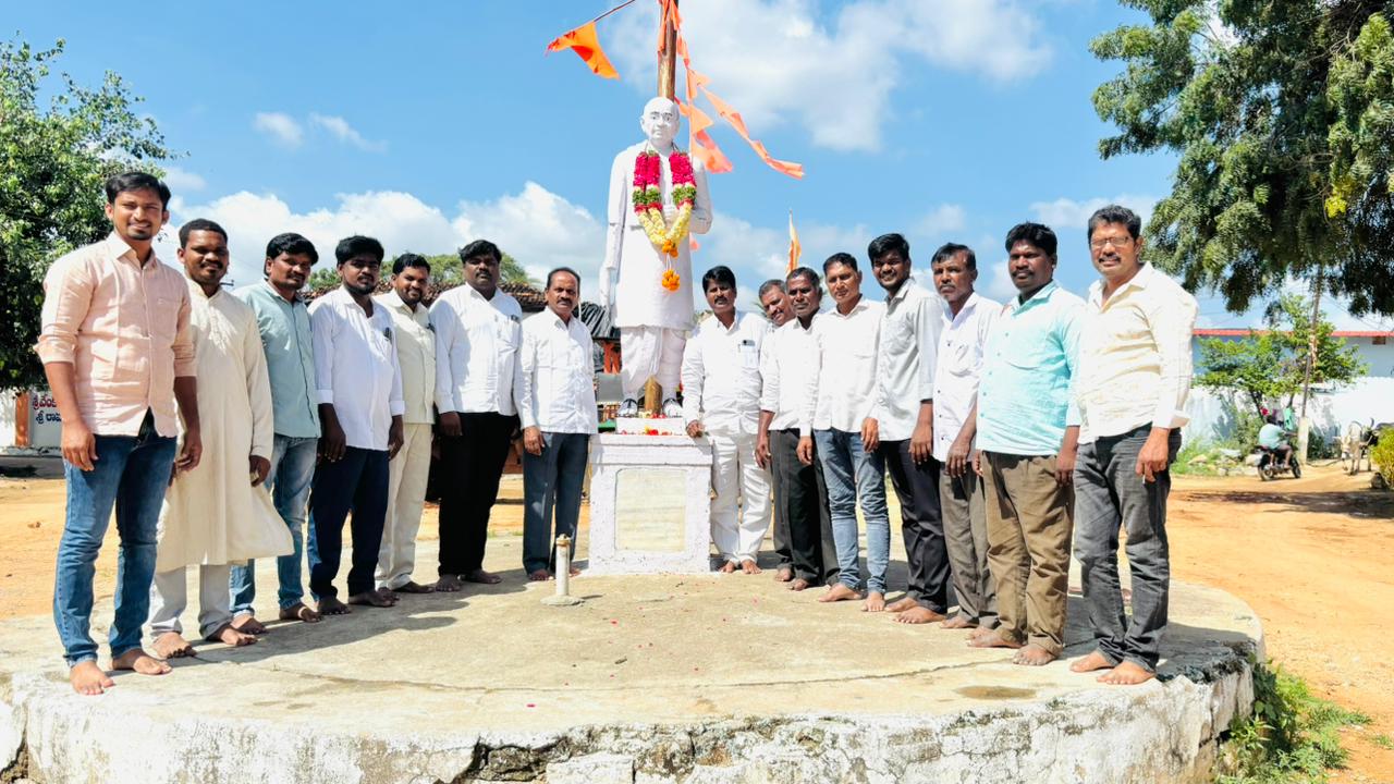 ఘనంగా ఇందిరాగాంధీ వర్ధంతి సర్దార్ వల్లభాయ్ పటేల్ జయంతి