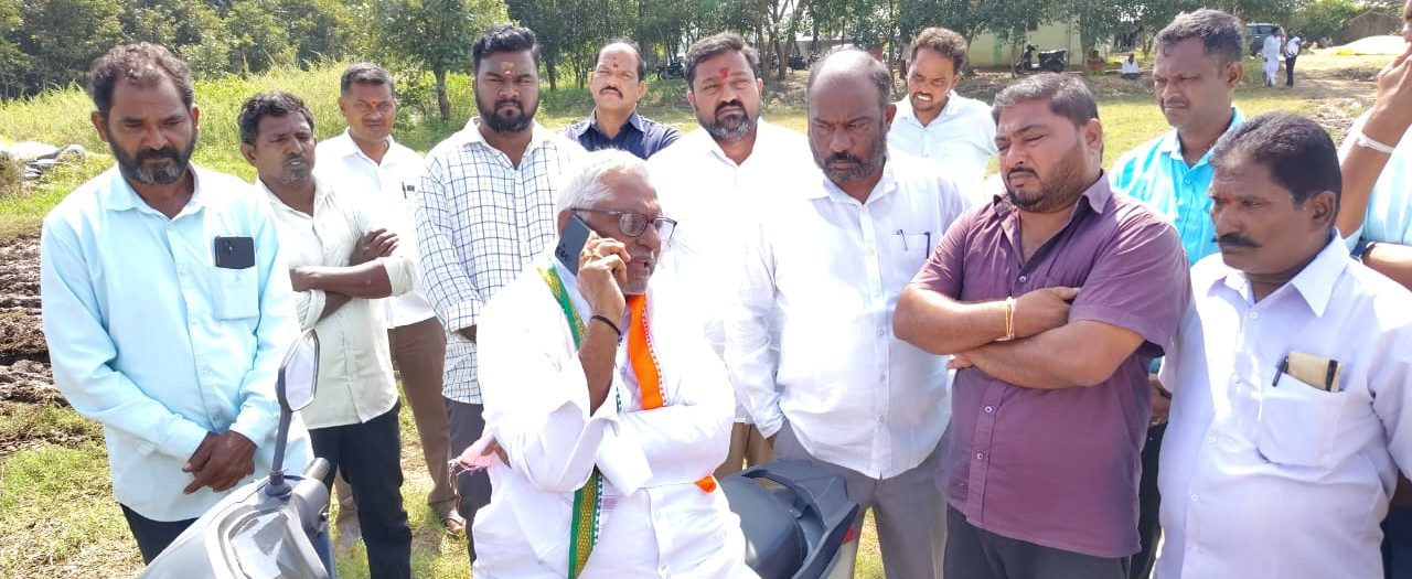 తక్షణమే తూకం చేపట్టాలిమాజీ మంత్రి జీవన్ రెడ్డి