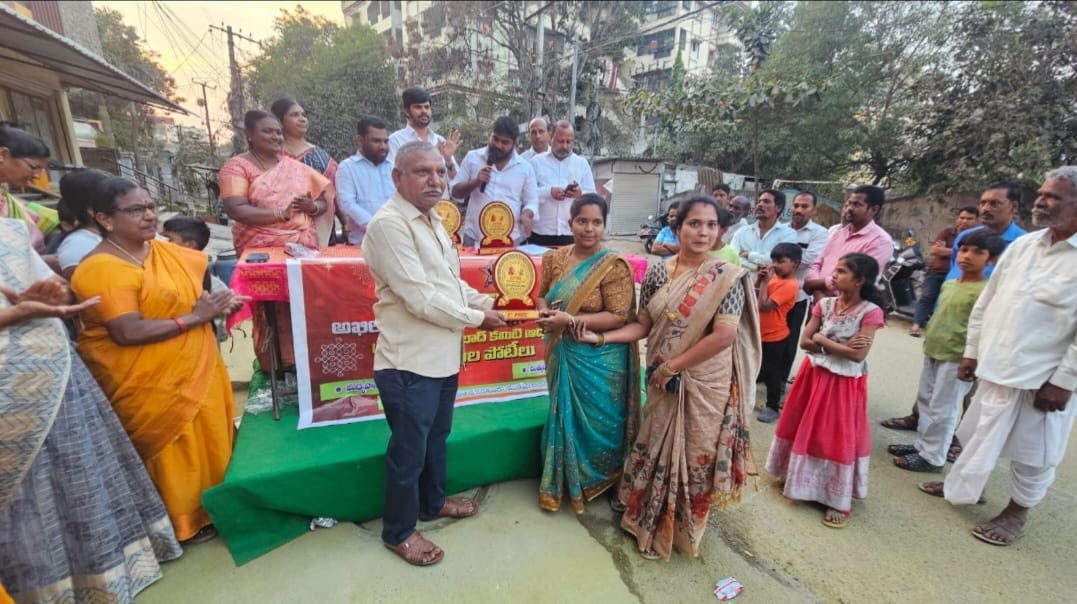 మత్తు రహిత సమాజం కోసం ముగ్గుల పోటీలు