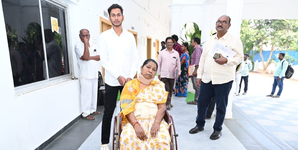 పిడపర్తి రేష్మ ఫ్లోరిన్ ఏపీ ఎస్ఆర్టీసీలో