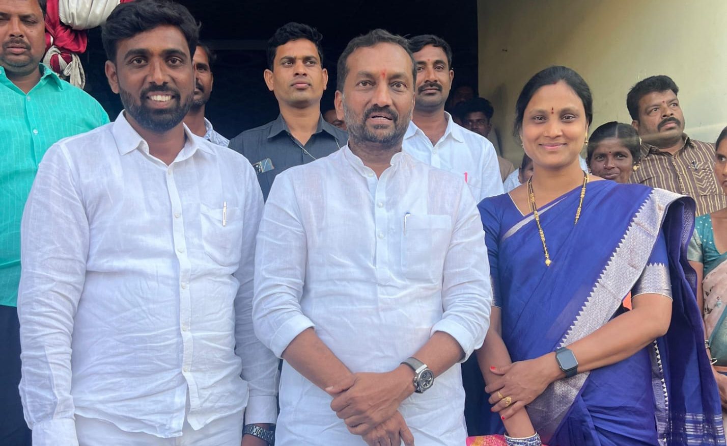 బిజెపి సర్పంచ్ కి పది లక్షల నిధులు మంజూరు