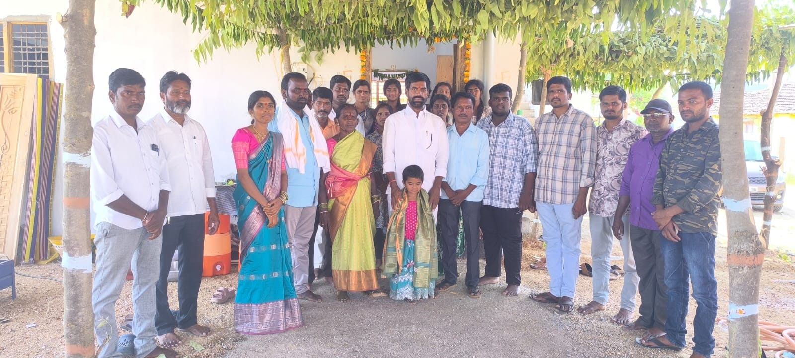 మంచి పనులు చేస్తున్న కాంగ్రెస్ ప్రభుత్వాన్ని ఆశీర్వదించండి